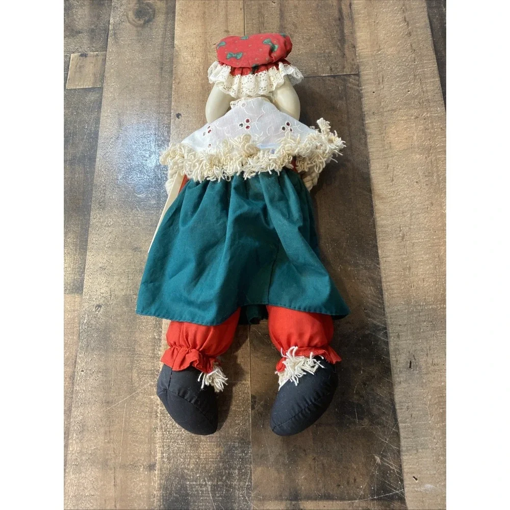 Vtg House of Lloyd Granny Flo Rabbit 1996‎ Shelf Sitter Christmas Porcelain 16
